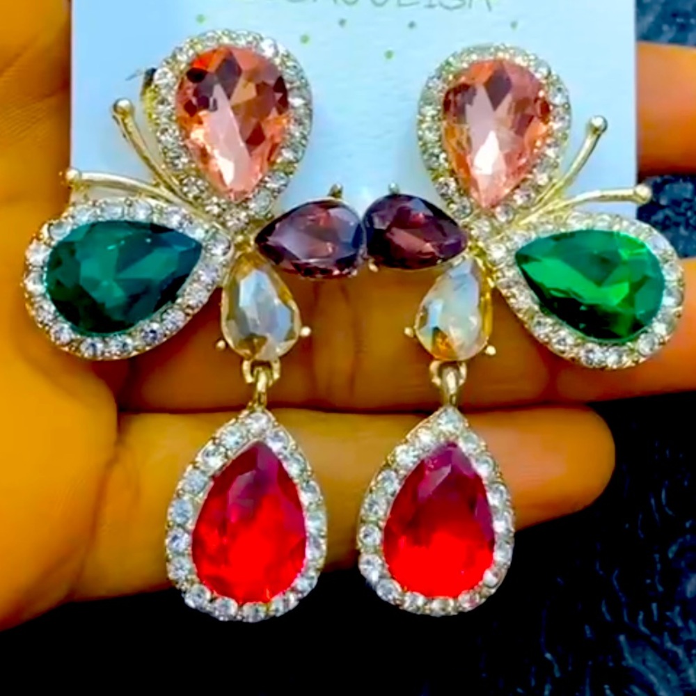 Beautiful steel fashion earrings